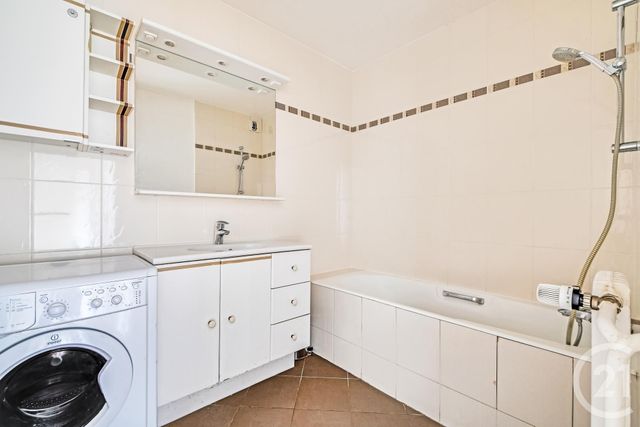 Appartement F4 &agrave; vendre - 4 pi&egrave;ces - 71,86 m2 - Paris - 75015 - ILE-DE-FRANCE