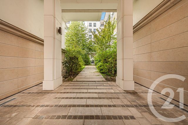 Appartement F3 &agrave; vendre - 3 pi&egrave;ces - 64,75 m2 - Suresnes - 92 - ILE-DE-FRANCE