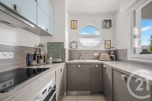 Appartement F3 &agrave; vendre - 3 pi&egrave;ces - 64,75 m2 - Suresnes - 92 - ILE-DE-FRANCE