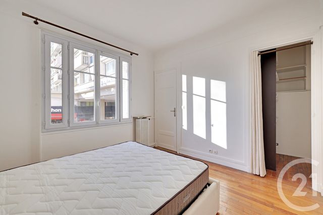 Appartement F3 &agrave; louer - 3 pi&egrave;ces - 66,06 m2 - Paris - 75015 - ILE-DE-FRANCE