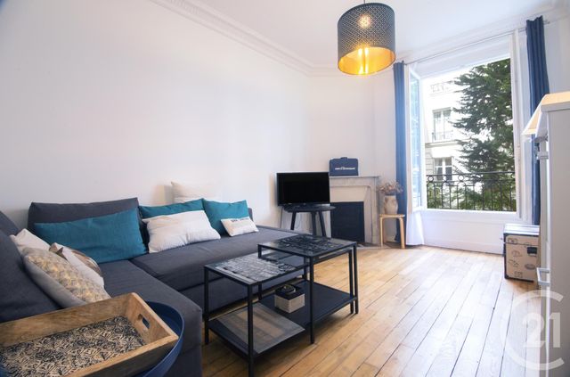 Exclusivité PARIS 75015 1 427 € par mois charges comprises 42,1 m 2 , appartement , 2 pcs