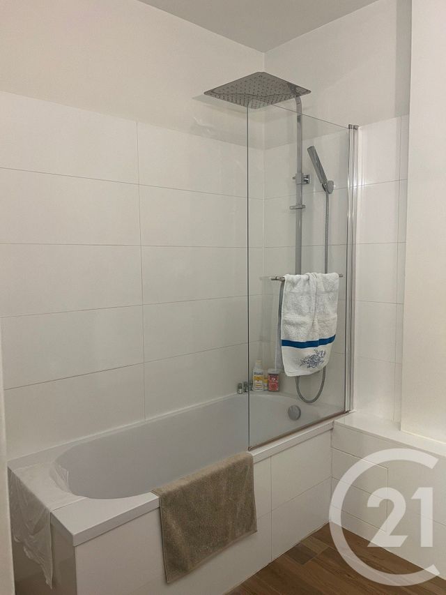 Appartement F3 &agrave; louer - 3 pi&egrave;ces - 60 m2 - Paris - 75015 - ILE-DE-FRANCE