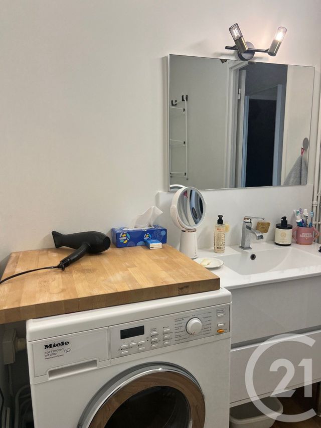 Appartement F3 &agrave; louer - 3 pi&egrave;ces - 60 m2 - Paris - 75015 - ILE-DE-FRANCE