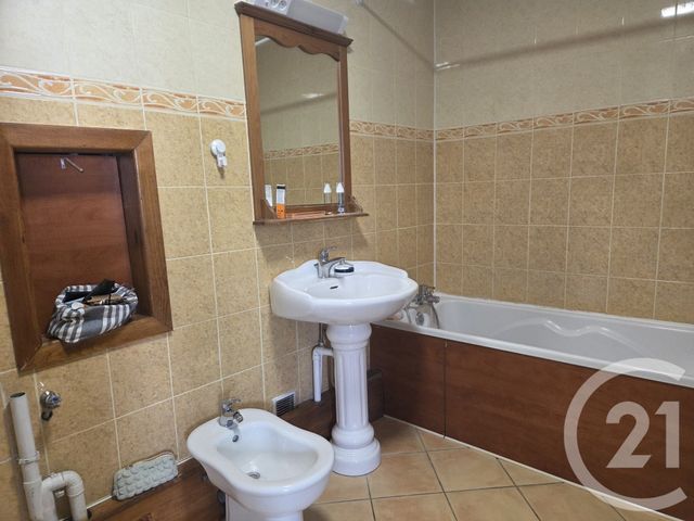 Appartement &agrave; louer - 2 pi&egrave;ces - 62,23 m2 - Paris - 75015 - ILE-DE-FRANCE