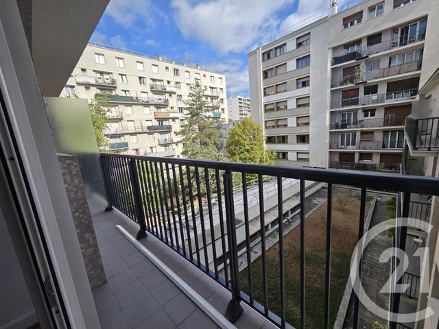 Appartement &agrave; louer - 2 pi&egrave;ces - 62,23 m2 - Paris - 75015 - ILE-DE-FRANCE