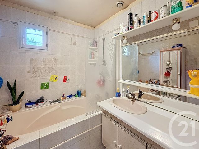 Maison à vendre - 4 pièces - 100,76 m2 - Provins - 77 - ILE-DE-FRANCE