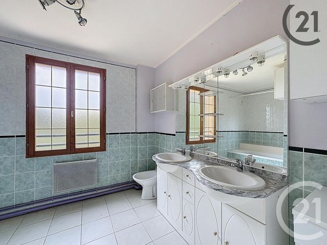 Maison à vendre - 5 pièces - 114,50 m2 - Louan Villegruis Fontaine - 77 - ILE-DE-FRANCE