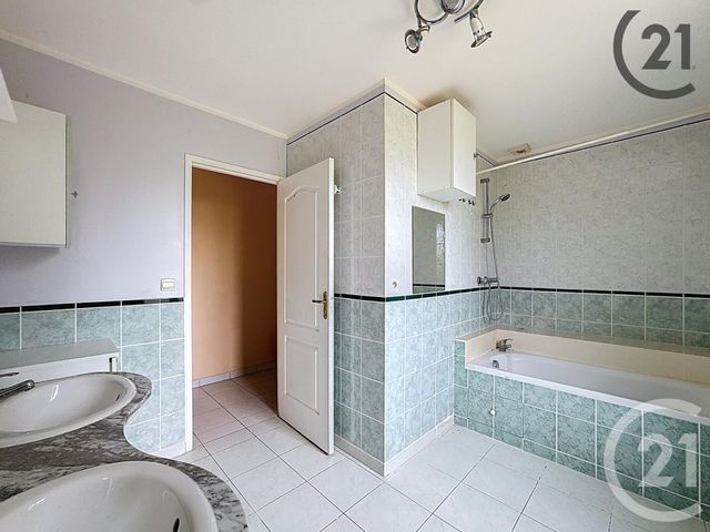 Maison à vendre - 5 pièces - 114,50 m2 - Louan Villegruis Fontaine - 77 - ILE-DE-FRANCE