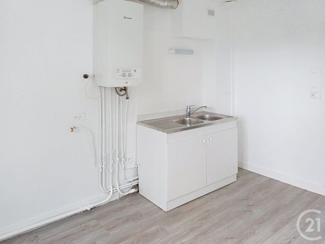 Appartement F4 à louer - 4 pièces - 63,34 m2 - Provins - 77 - ILE-DE-FRANCE