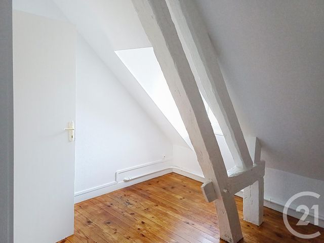 Appartement F4 à louer - 4 pièces - 63,34 m2 - Provins - 77 - ILE-DE-FRANCE