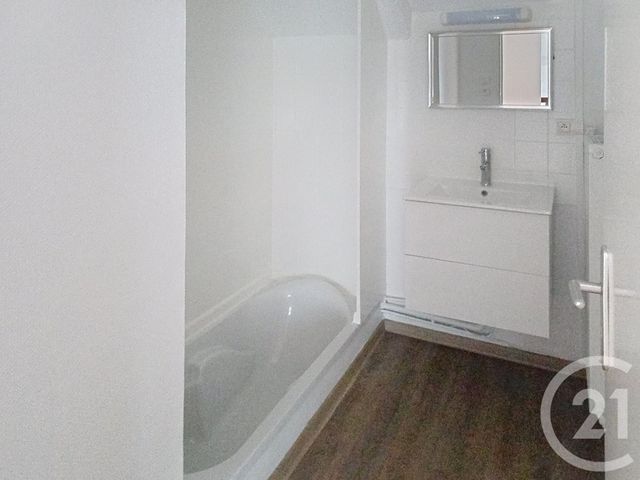 Appartement F4 à louer - 4 pièces - 63,34 m2 - Provins - 77 - ILE-DE-FRANCE