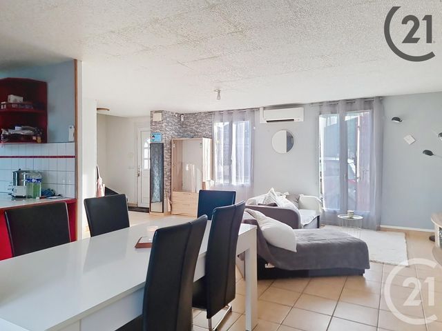 Maison à vendre - 5 pièces - 90 m2 - Beton Bazoches - 77 - ILE-DE-FRANCE