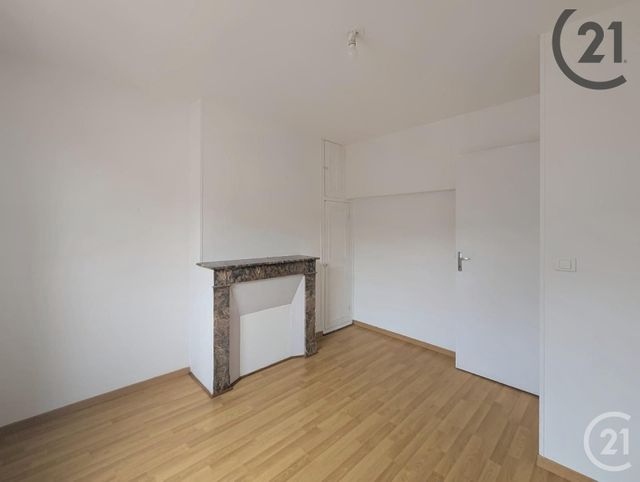 Appartement F4 à vendre - 4 pièces - 82,80 m2 - Provins - 77 - ILE-DE-FRANCE
