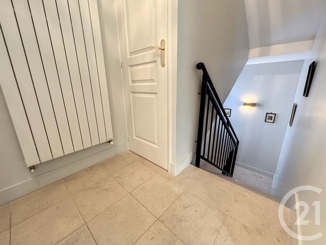 Appartement F6 à vendre - 6 pièces - 194,88 m2 - Provins - 77 - ILE-DE-FRANCE