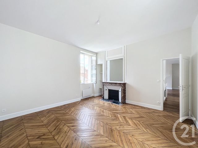 Appartement F3 &agrave; louer - 3 pi&egrave;ces - 69,90 m2 - Provins - 77 - ILE-DE-FRANCE
