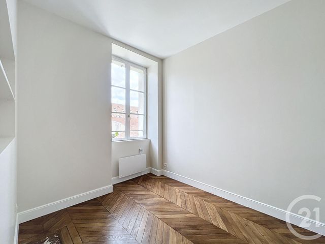 Appartement F3 &agrave; louer - 3 pi&egrave;ces - 69,90 m2 - Provins - 77 - ILE-DE-FRANCE