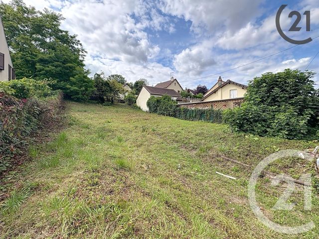 terrain - PROVINS - 77