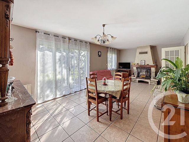 Maison &agrave; vendre - 5 pi&egrave;ces - 97,52 m2 - Montceaux Les Provins - 77 - ILE-DE-FRANCE