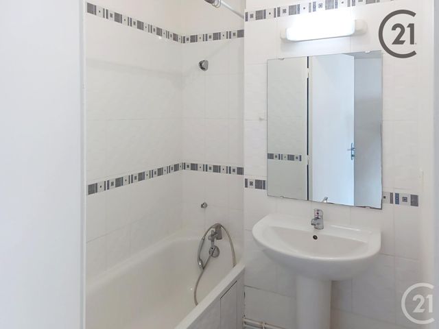 Appartement F2 à louer - 2 pièces - 40,48 m2 - Provins - 77 - ILE-DE-FRANCE