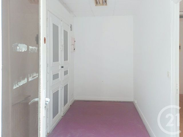 Local commercial à louer - 21.0 m2 - 10 - Aube