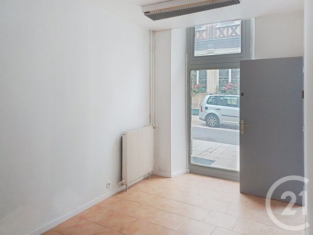 Local commercial à louer - 21.0 m2 - 10 - Aube