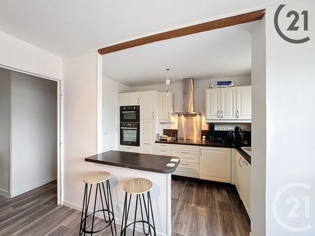 Appartement F5 à louer - 5 pièces - 89,68 m2 - Provins - 77 - ILE-DE-FRANCE