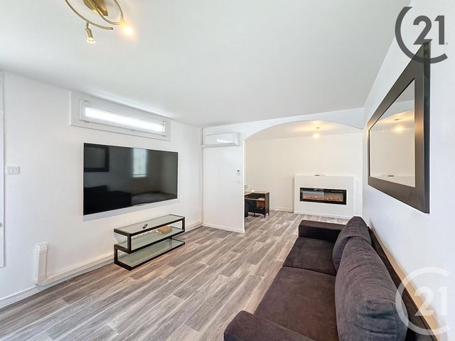 Appartement F5 à louer - 5 pièces - 89,68 m2 - Provins - 77 - ILE-DE-FRANCE