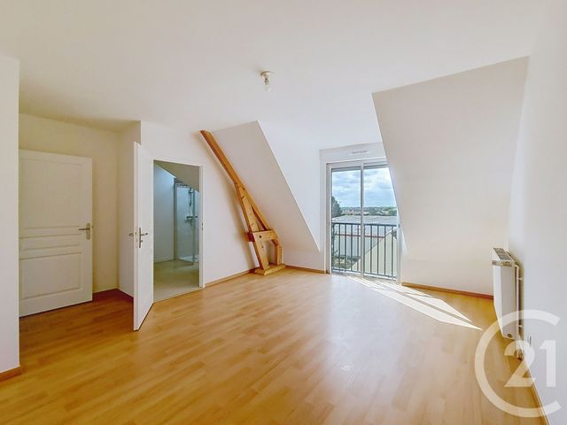 Appartement F3 bis &agrave; vendre - 4 pi&egrave;ces - 100,49 m2 - Nangis - 77 - ILE-DE-FRANCE