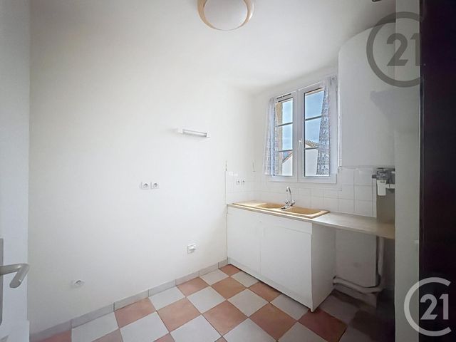 Appartement F2 &agrave; vendre - 2 pi&egrave;ces - 42,47 m2 - Provins - 77 - ILE-DE-FRANCE