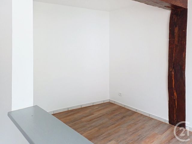 Appartement F1 &agrave; louer - 1 pi&egrave;ce - 18,36 m2 - Provins - 77 - ILE-DE-FRANCE