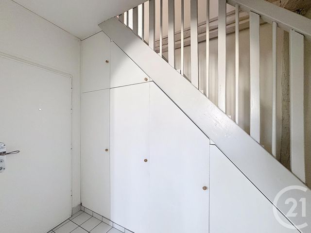 Appartement F4 &agrave; louer - 4 pi&egrave;ces - 78,60 m2 - Provins - 77 - ILE-DE-FRANCE