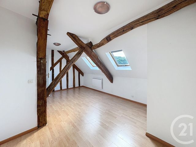 Appartement F4 &agrave; louer - 4 pi&egrave;ces - 78,60 m2 - Provins - 77 - ILE-DE-FRANCE