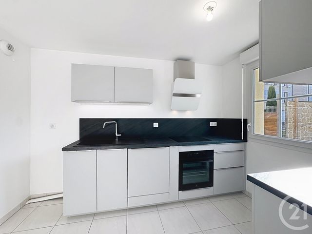 Appartement F3 &agrave; louer - 3 pi&egrave;ces - 56,98 m2 - Provins - 77 - ILE-DE-FRANCE