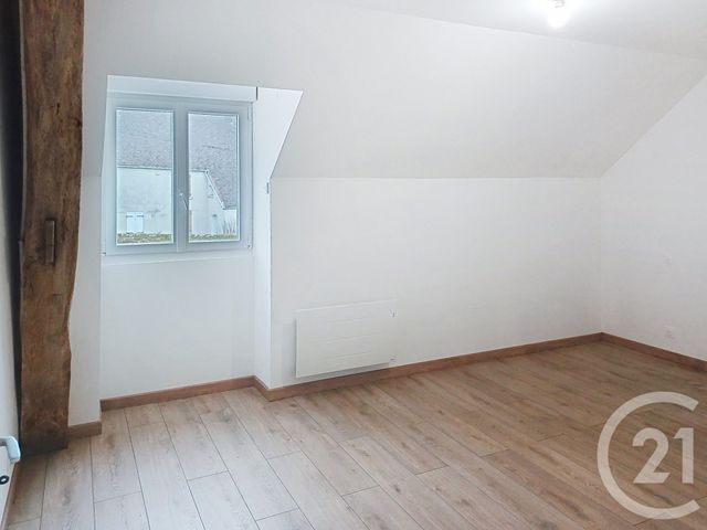 Maison &agrave; louer - 4 pi&egrave;ces - 106 m2 - Chalautre La Grande - 77 - ILE-DE-FRANCE