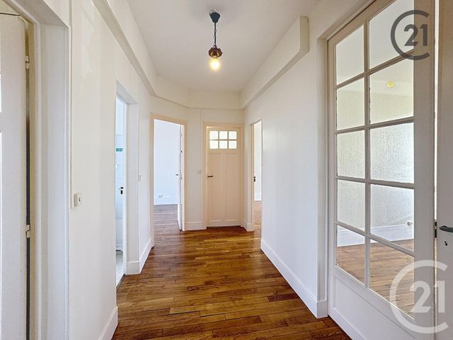 Appartement F3 &agrave; louer - 3 pi&egrave;ces - 59,40 m2 - Provins - 77 - ILE-DE-FRANCE