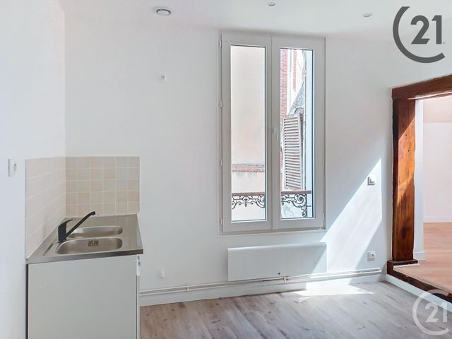 Appartement F3 &agrave; louer - 3 pi&egrave;ces - 60,59 m2 - Provins - 77 - ILE-DE-FRANCE