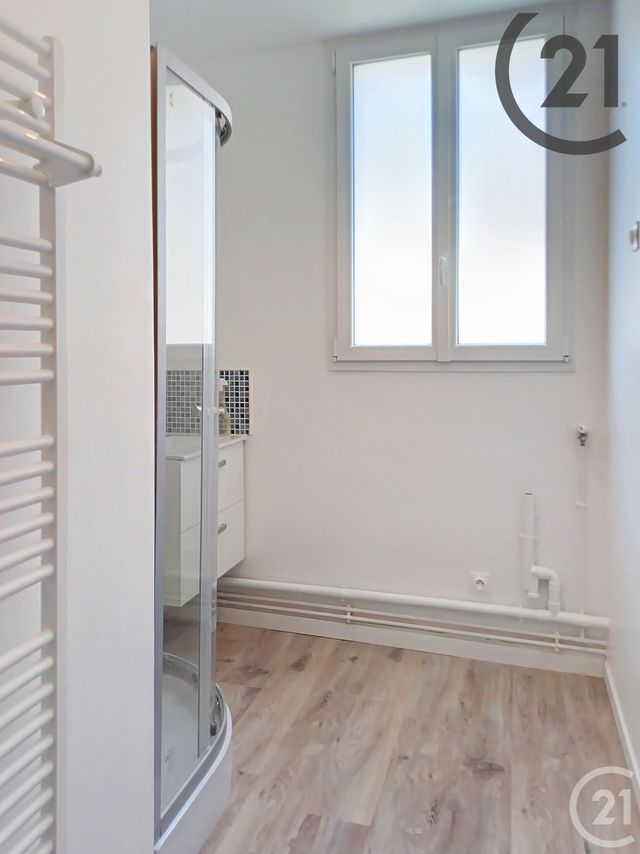 Appartement F3 &agrave; louer - 3 pi&egrave;ces - 60,59 m2 - Provins - 77 - ILE-DE-FRANCE
