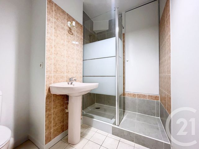 Appartement F2 &agrave; louer - 2 pi&egrave;ces - 48,47 m2 - Provins - 77 - ILE-DE-FRANCE