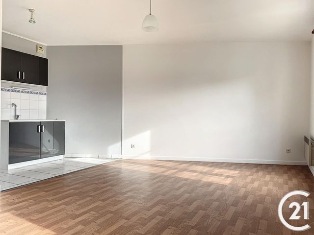 Appartement F2 &agrave; louer - 2 pi&egrave;ces - 48,47 m2 - Provins - 77 - ILE-DE-FRANCE
