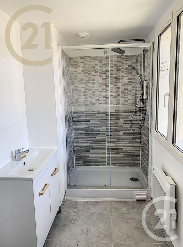 Maison &agrave; louer - 4 pi&egrave;ces - 80,36 m2 - Jutigny - 77 - ILE-DE-FRANCE