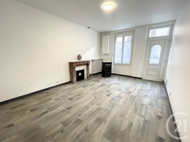 Maison &agrave; louer - 3 pi&egrave;ces - 80,13 m2 - Nangis - 77 - ILE-DE-FRANCE