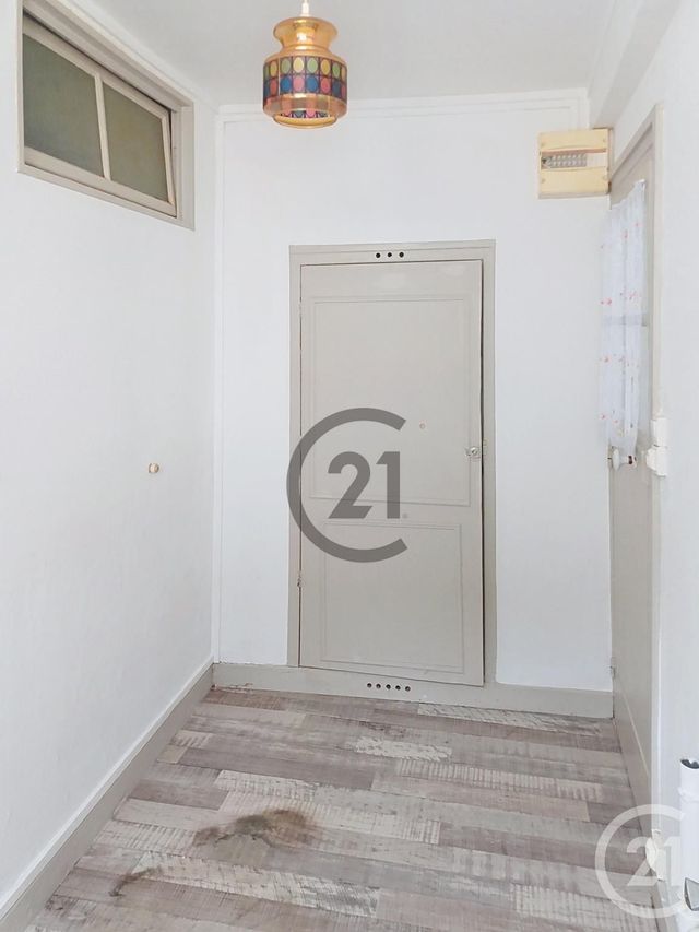 Appartement F1 &agrave; louer - 1 pi&egrave;ce - 26,34 m2 - Provins - 77 - ILE-DE-FRANCE