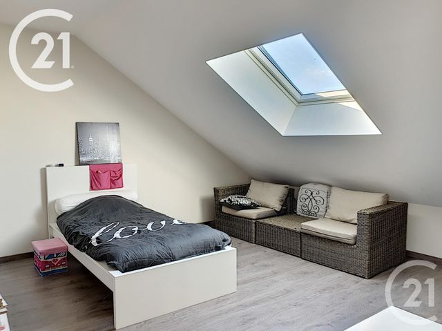 Appartement F6 &agrave; louer - 6 pi&egrave;ces - 143,65 m2 - Bezalles - 77 - ILE-DE-FRANCE