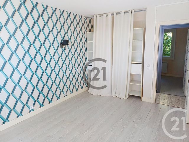 Maison &agrave; louer - 4 pi&egrave;ces - 122,10 m2 - Mortery - 77 - ILE-DE-FRANCE