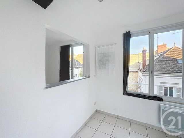Appartement F1 &agrave; louer - 1 pi&egrave;ce - 18,59 m2 - Provins - 77 - ILE-DE-FRANCE