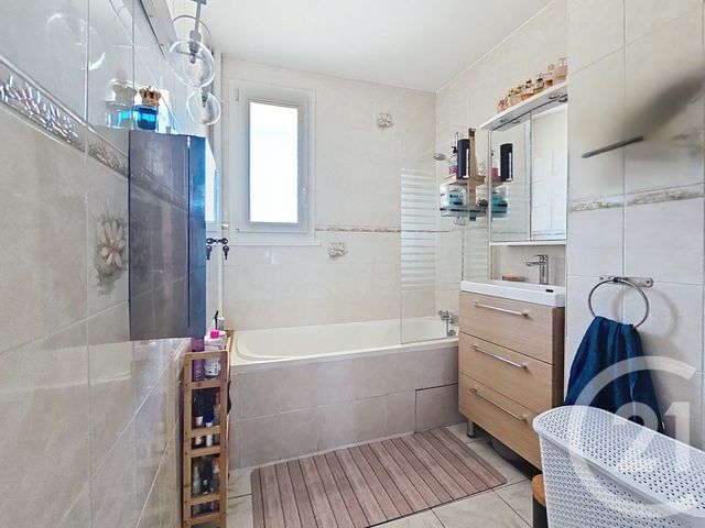 Appartement F4 &agrave; vendre - 4 pi&egrave;ces - 69,38 m2 - Provins - 77 - ILE-DE-FRANCE