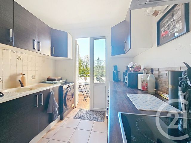 Appartement F4 &agrave; vendre - 4 pi&egrave;ces - 69,38 m2 - Provins - 77 - ILE-DE-FRANCE