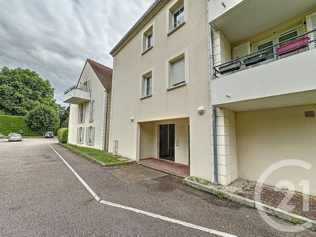 Appartement F2 &agrave; louer - 2 pi&egrave;ces - 51,95 m2 - Provins - 77 - ILE-DE-FRANCE