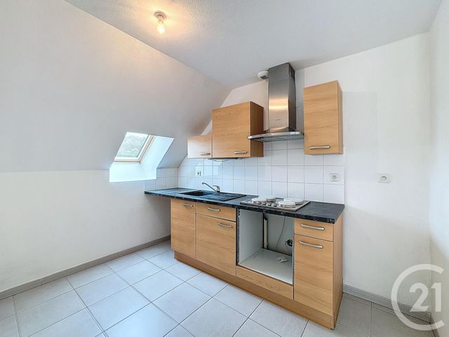 Appartement F2 &agrave; louer - 2 pi&egrave;ces - 51,95 m2 - Provins - 77 - ILE-DE-FRANCE