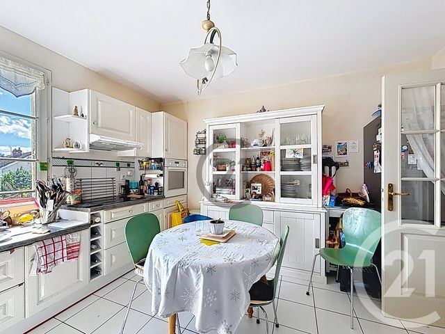 Appartement F5 &agrave; vendre - 5 pi&egrave;ces - 112,11 m2 - Provins - 77 - ILE-DE-FRANCE